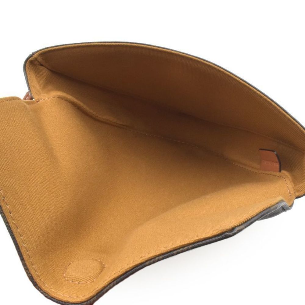 Celine Triangle Calfskin Triomphe Shoulder Bag Tan - image 5